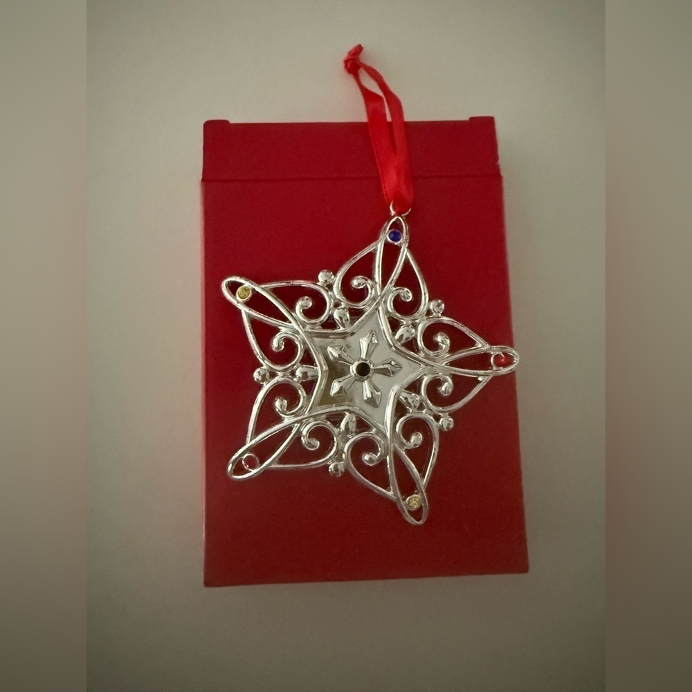 LENOX Sparkle and Scroll Multi Crystal Snowflake Ornament Silverplate With Box